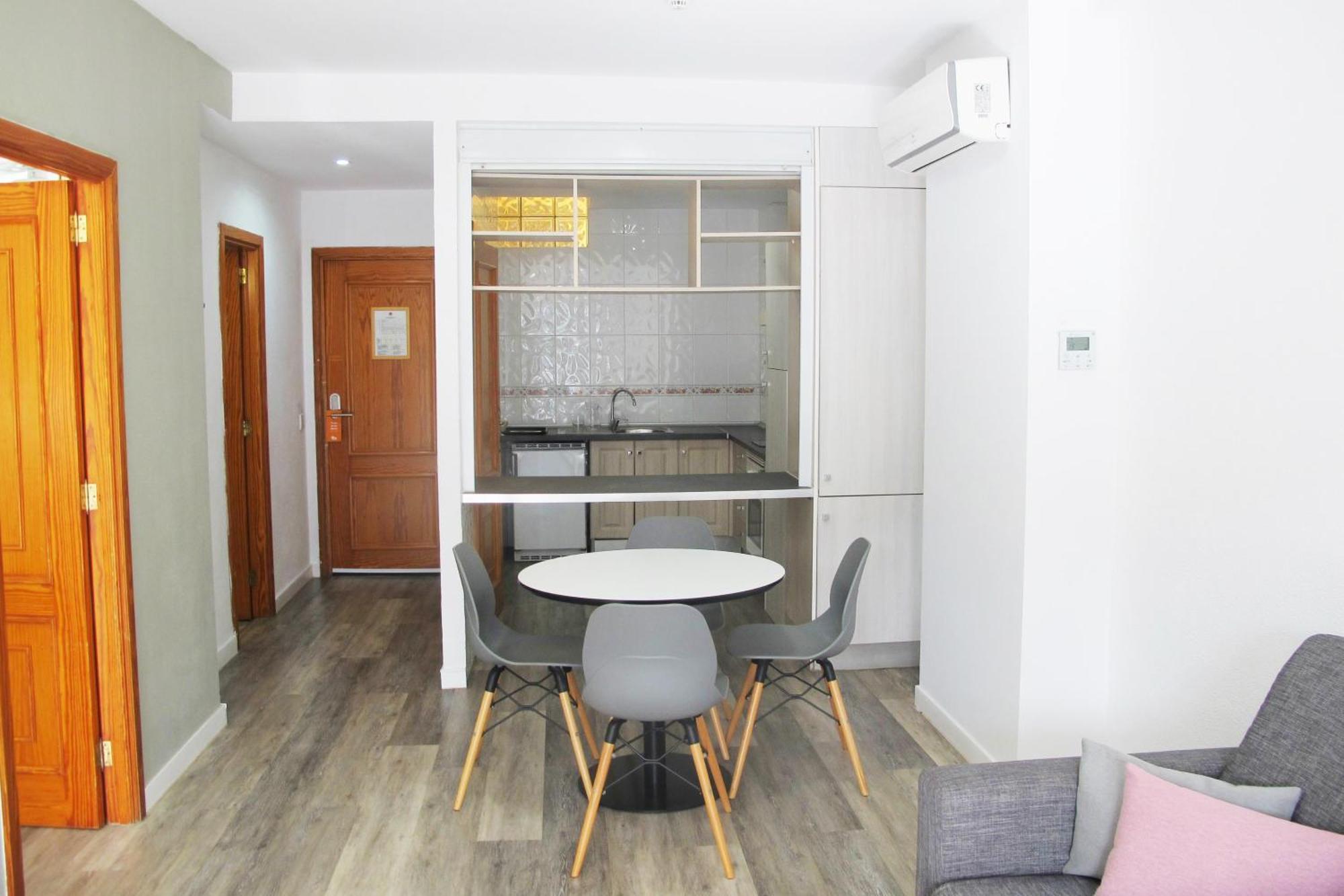 Coral Compostela Golf Apartment
